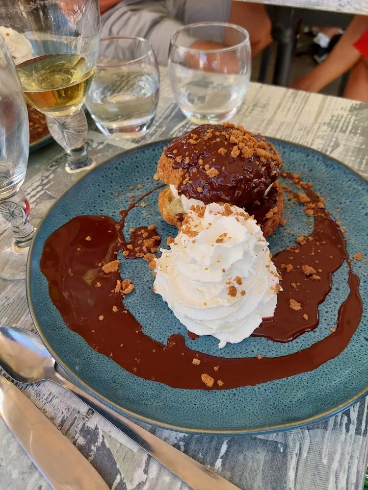 Profiteroles Choux Maison